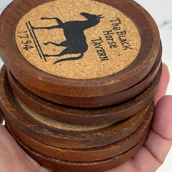 Vintage Set of Six The Black Horse Tavern 1794 Collection Coaster Brown Size 3x3 - Picture 6 of 7